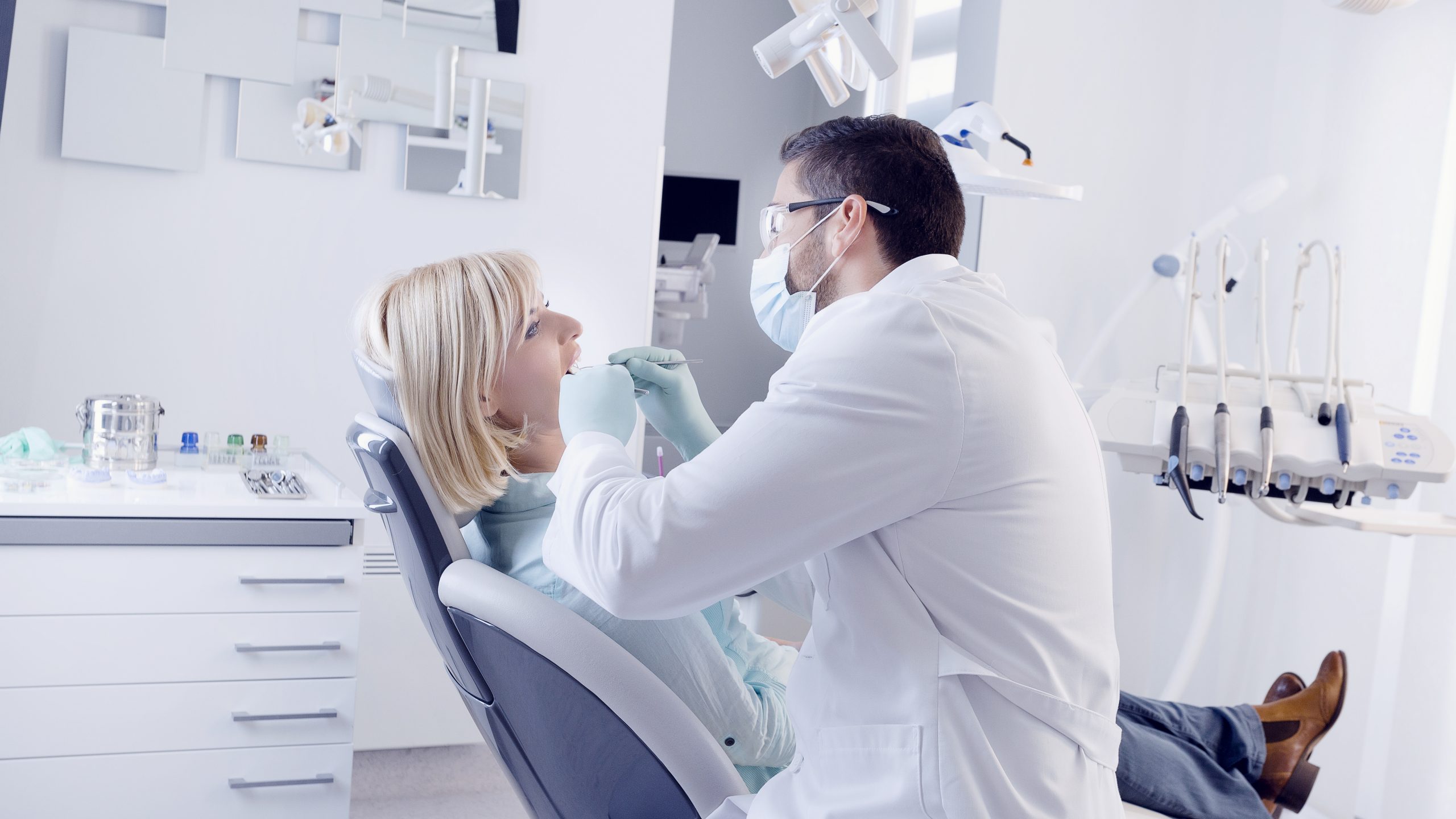 Dentist in Albany, IN